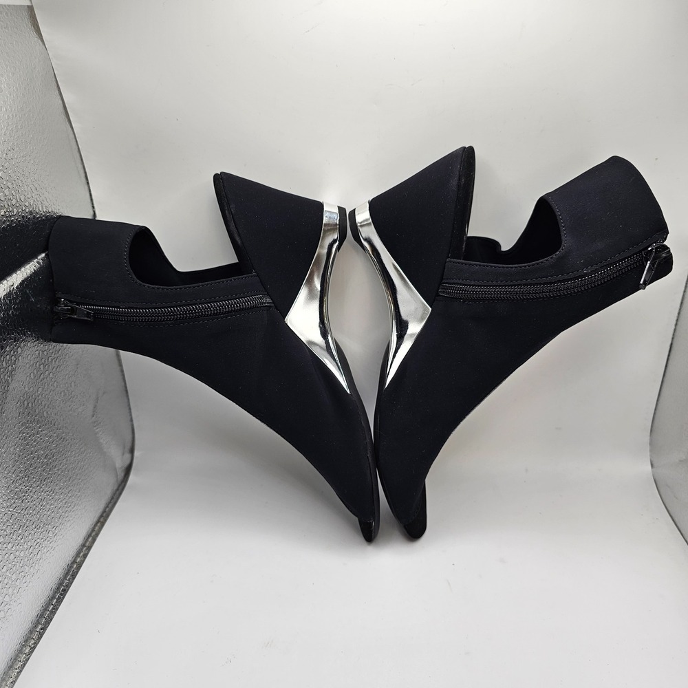 NIB Onex Women's Gabriella Heels Black/Silver Size 9 Onex recommends sizing up - Picture 2 of 8